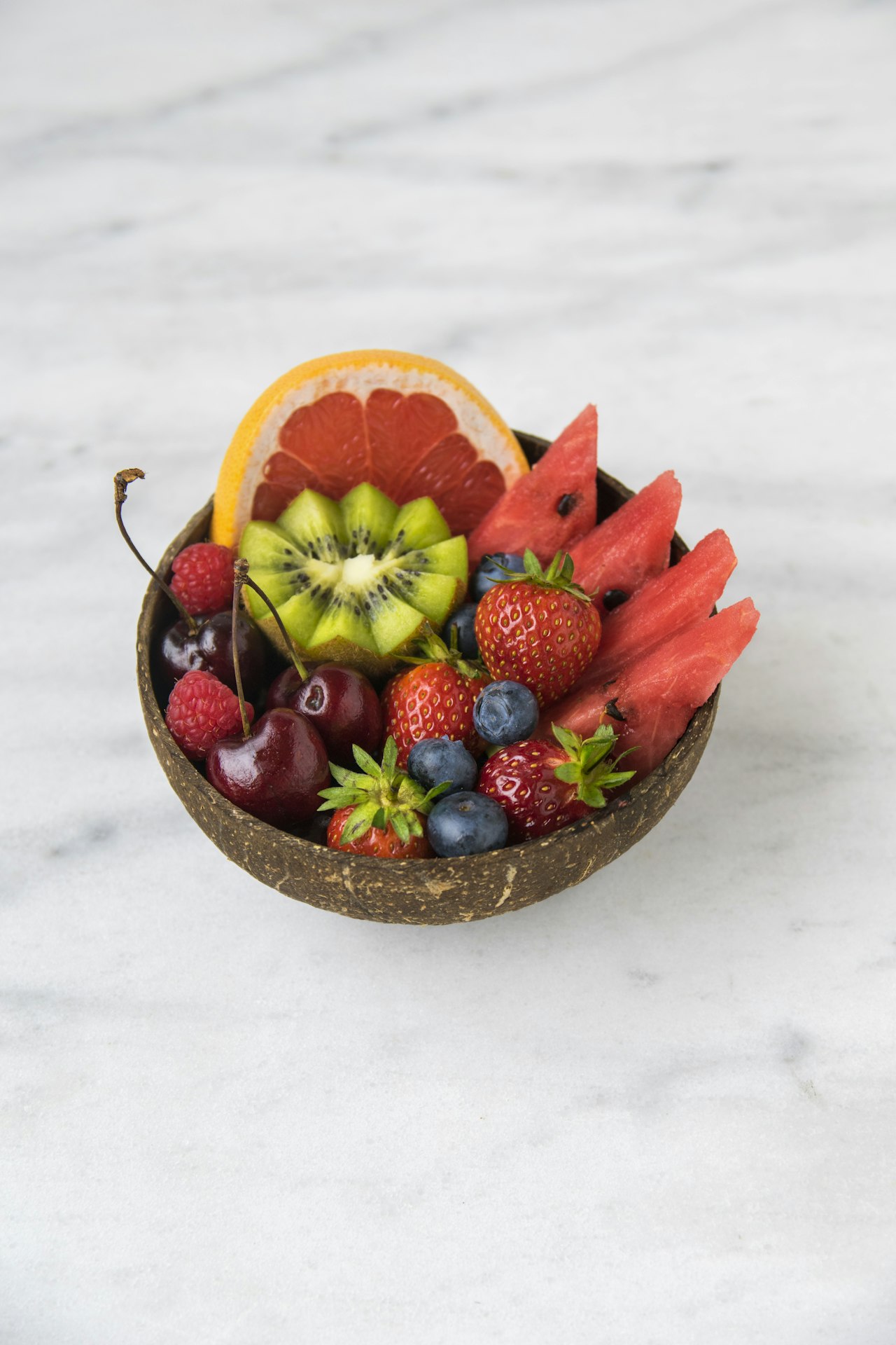5 summer fruits in a calorie deficit — calories and how much you can have