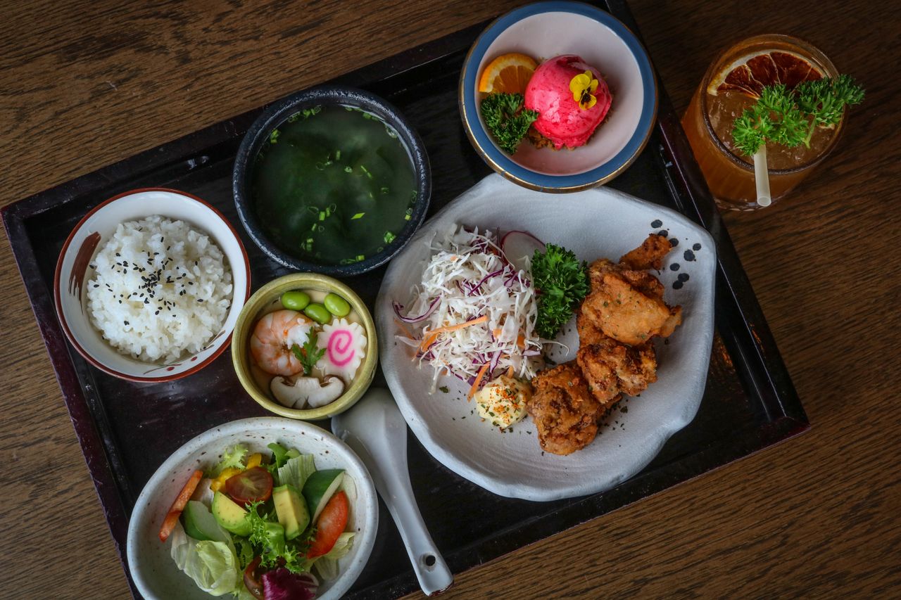 Calories in a set lunch: how to choose and not overeat
